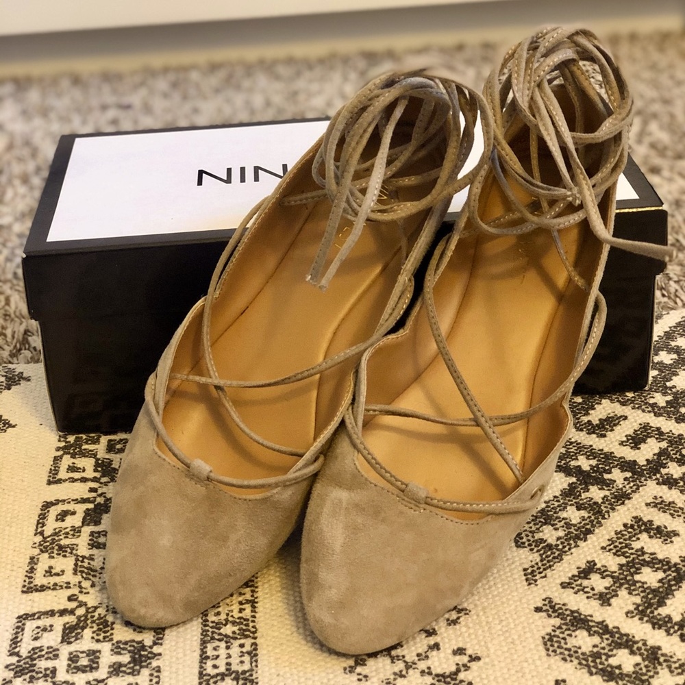 Ballet-like Flats